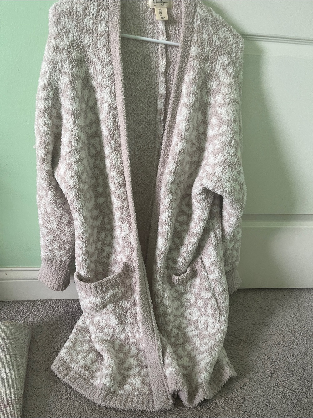 Jessica Simpson Plush Open-Front Cardigan in Light Pink and Cream